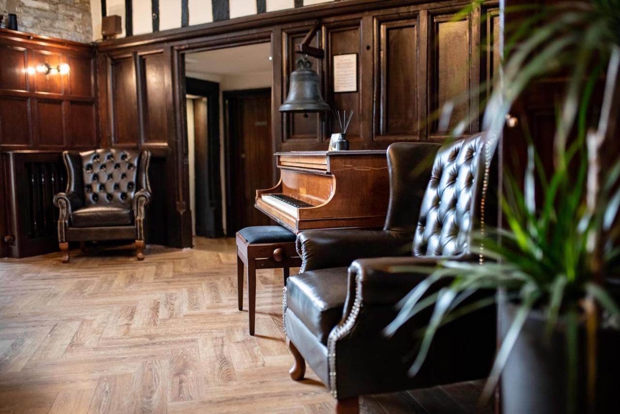 Karma Salford Hall Hotel Salford Priors Екстериор снимка